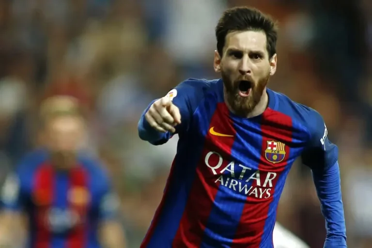 When Did Messi Start Playing Soccer