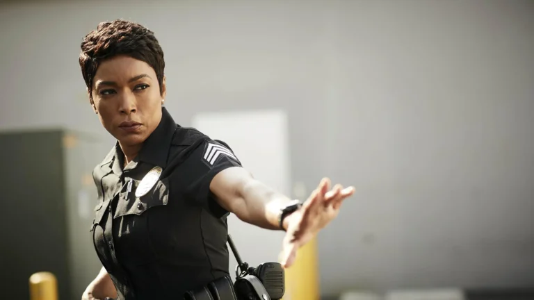 Angela Bassett Movies And TV Shows 7 Angela Bassett Movies And TV Shows (1)